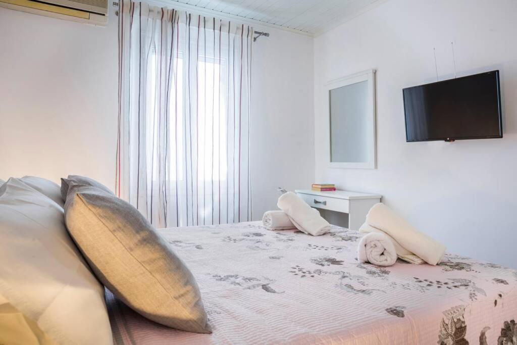Thea Apartment Vlachata ภายนอก รูปภาพ
