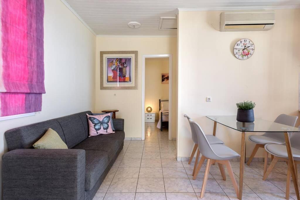 Thea Apartment Vlachata ภายนอก รูปภาพ